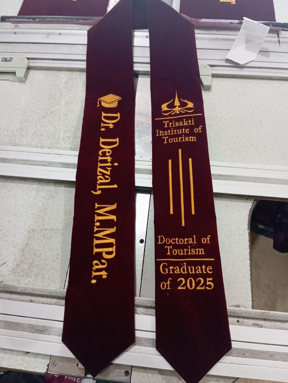 Selendang Beludru 03